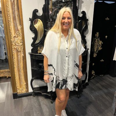 Ladies White Short Sleaved Button Through Shirt