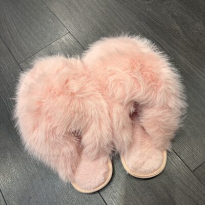 Ladies Fluffy Pink Slippers